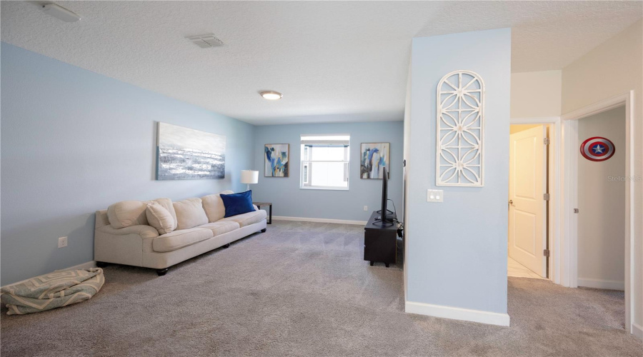DAVENPORT, Florida 33896, 6 Bedrooms Bedrooms, ,5 BathroomsBathrooms,Residential,For Sale,CABOT CLIFFS,0,MFRO6332834