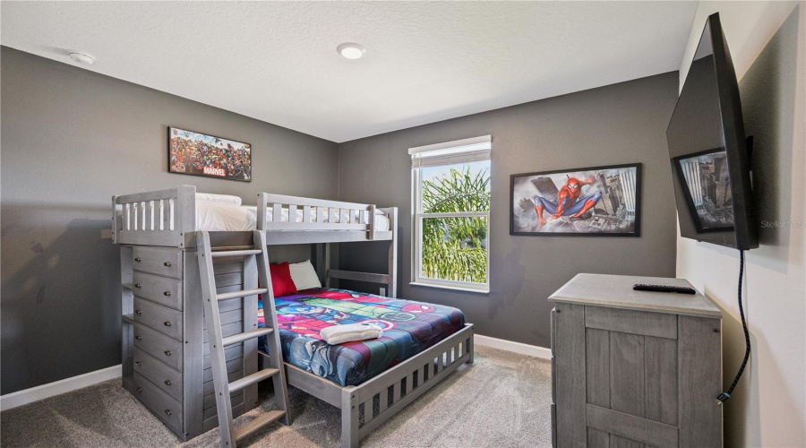 DAVENPORT, Florida 33896, 6 Bedrooms Bedrooms, ,5 BathroomsBathrooms,Residential,For Sale,CABOT CLIFFS,0,MFRO6332834