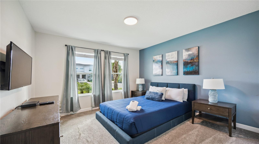 DAVENPORT, Florida 33896, 6 Bedrooms Bedrooms, ,5 BathroomsBathrooms,Residential,For Sale,CABOT CLIFFS,0,MFRO6332834