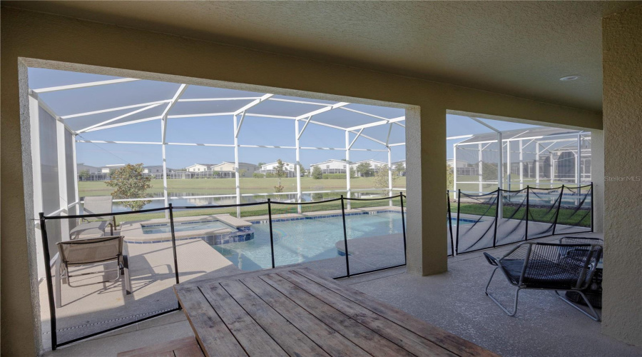DAVENPORT, Florida 33896, 6 Bedrooms Bedrooms, ,5 BathroomsBathrooms,Residential,For Sale,CABOT CLIFFS,0,MFRO6332834