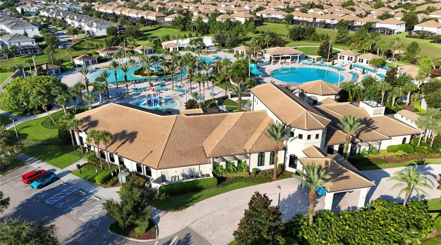 DAVENPORT, Florida 33896, 6 Bedrooms Bedrooms, ,5 BathroomsBathrooms,Residential,For Sale,CABOT CLIFFS,0,MFRO6332834