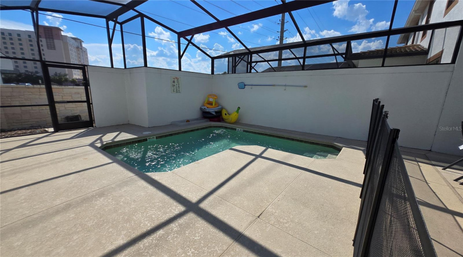 KISSIMMEE, Florida 34746, 4 Bedrooms Bedrooms, ,3 BathroomsBathrooms,Residential,For Sale,WINDERMERE,0,MFRO6332847