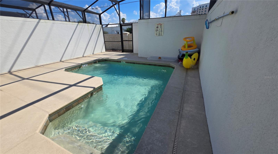 KISSIMMEE, Florida 34746, 4 Bedrooms Bedrooms, ,3 BathroomsBathrooms,Residential,For Sale,WINDERMERE,0,MFRO6332847