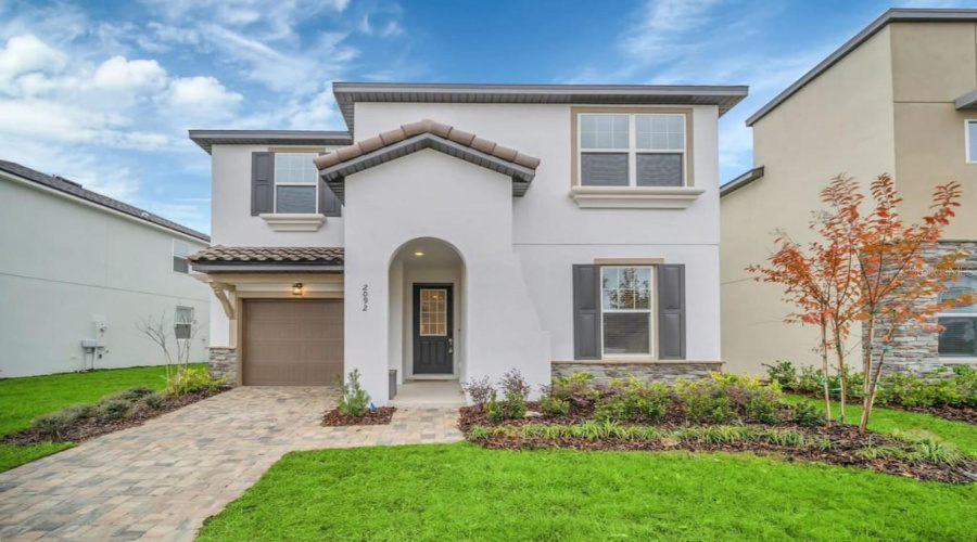 KISSIMMEE, Florida 34747, 7 Bedrooms Bedrooms, ,6 BathroomsBathrooms,Residential,For Sale,FLEMING MIST,0,MFRO6155680