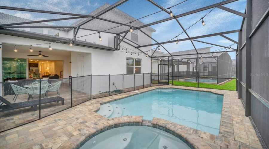 KISSIMMEE, Florida 34747, 7 Bedrooms Bedrooms, ,6 BathroomsBathrooms,Residential,For Sale,FLEMING MIST,0,MFRO6155680