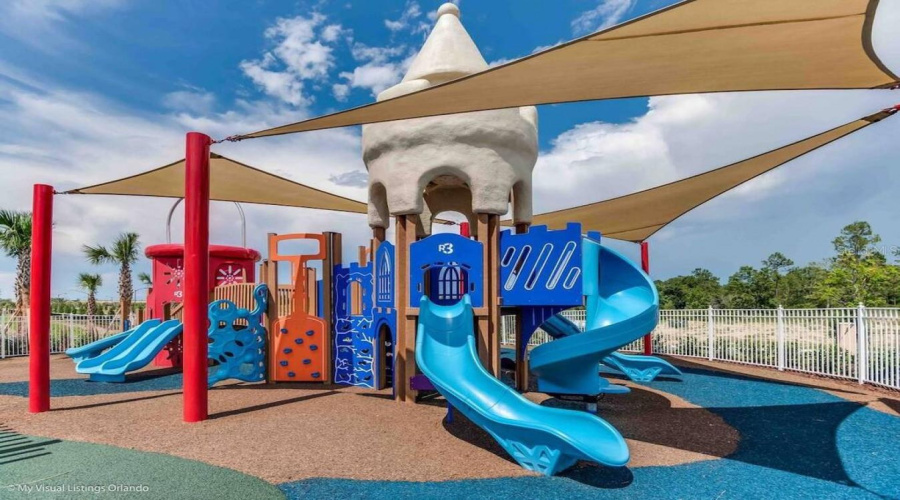 KISSIMMEE, Florida 34747, 7 Bedrooms Bedrooms, ,6 BathroomsBathrooms,Residential,For Sale,FLEMING MIST,0,MFRO6155680