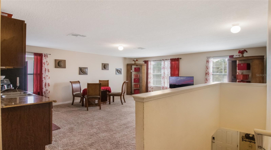 DAVENPORT, Florida 33897, 5 Bedrooms Bedrooms, ,3 BathroomsBathrooms,Residential,For Sale,LAZY WILLOW,0,MFRO6332476