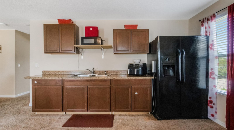 DAVENPORT, Florida 33897, 5 Bedrooms Bedrooms, ,3 BathroomsBathrooms,Residential,For Sale,LAZY WILLOW,0,MFRO6332476