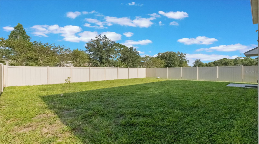 DAVENPORT, Florida 33897, 5 Bedrooms Bedrooms, ,3 BathroomsBathrooms,Residential,For Sale,LAZY WILLOW,0,MFRO6332476