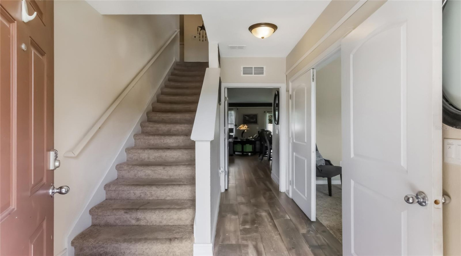 DAVENPORT, Florida 33897, 5 Bedrooms Bedrooms, ,3 BathroomsBathrooms,Residential,For Sale,LAZY WILLOW,0,MFRO6332476