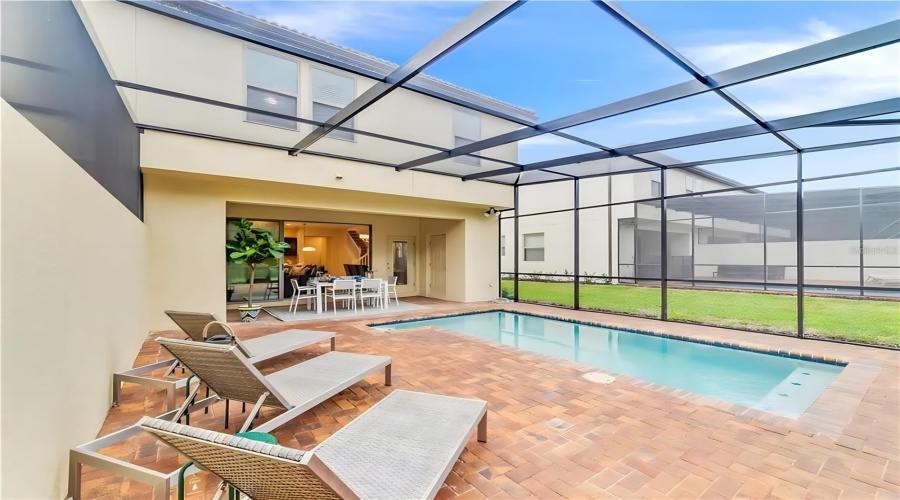 KISSIMMEE, Florida 34747, 5 Bedrooms Bedrooms, ,4 BathroomsBathrooms,Residential,For Sale,GENEVE,0,MFRO6267122