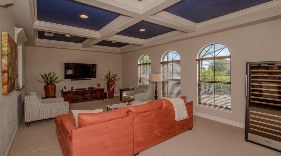 Photos are from previous occupant due to tenant occupancy. Furnishings not included, Property is vacant.