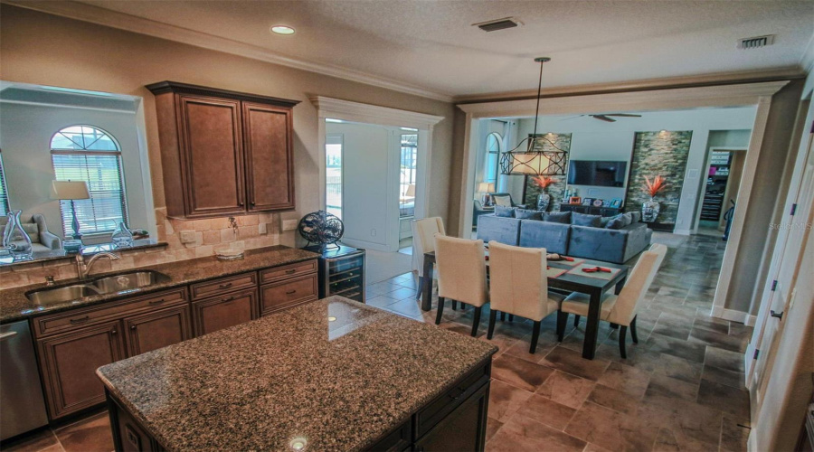 Photos are from previous occupant due to tenant occupancy. Furnishings not included, Property is vacant.