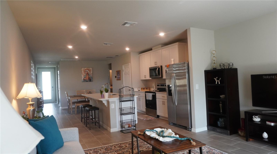DAVENPORT, Florida 33897, 3 Bedrooms Bedrooms, ,2 BathroomsBathrooms,Residential,For Sale,MARBELLA,0,MFRO6332940