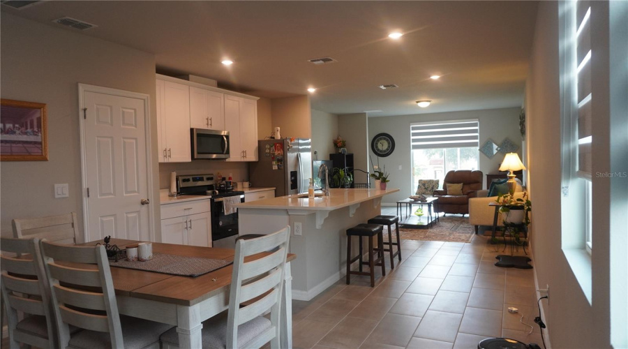 DAVENPORT, Florida 33897, 3 Bedrooms Bedrooms, ,2 BathroomsBathrooms,Residential,For Sale,MARBELLA,0,MFRO6332940