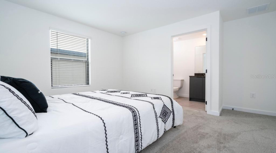 KISSIMMEE, Florida 34747, 3 Bedrooms Bedrooms, ,3 BathroomsBathrooms,Residential,For Sale,TRANQUIL,0,MFRO6333081