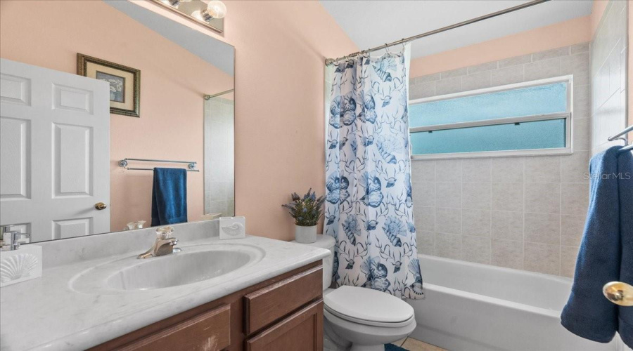 KISSIMMEE, Florida 34746, 4 Bedrooms Bedrooms, ,3 BathroomsBathrooms,Residential,For Sale,ROUGHSIDE,0,MFRO6332997