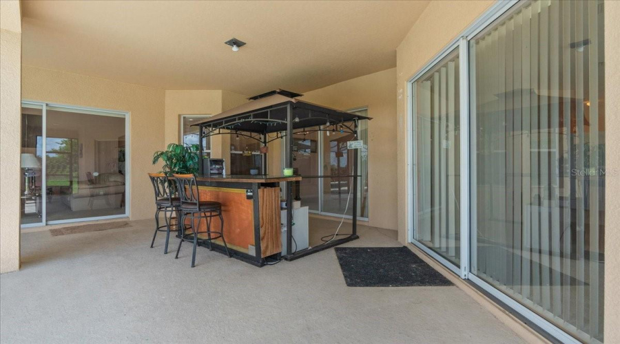 KISSIMMEE, Florida 34746, 4 Bedrooms Bedrooms, ,3 BathroomsBathrooms,Residential,For Sale,ROUGHSIDE,0,MFRO6332997