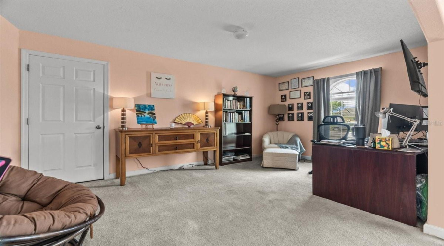 KISSIMMEE, Florida 34746, 4 Bedrooms Bedrooms, ,3 BathroomsBathrooms,Residential,For Sale,ROUGHSIDE,0,MFRO6332997