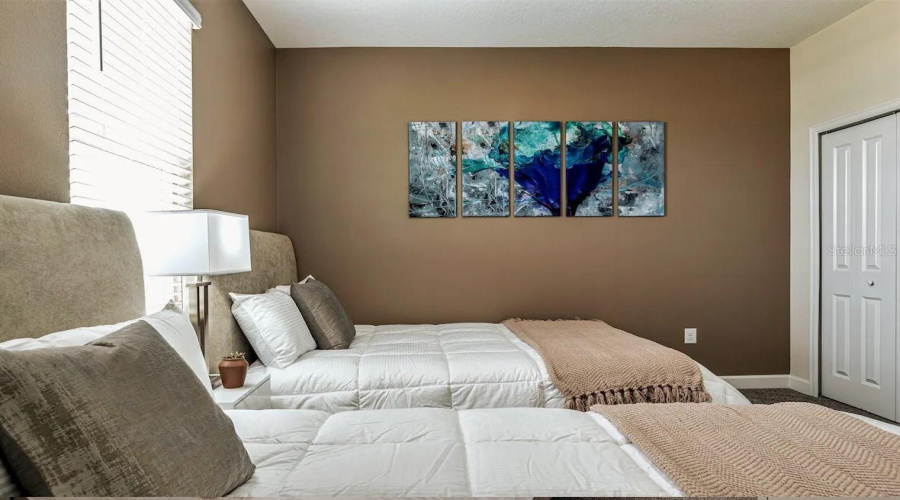 DAVENPORT, Florida 33896, 3 Bedrooms Bedrooms, ,2 BathroomsBathrooms,Residential,For Sale,OCEAN COURSE,0,MFRO6183741