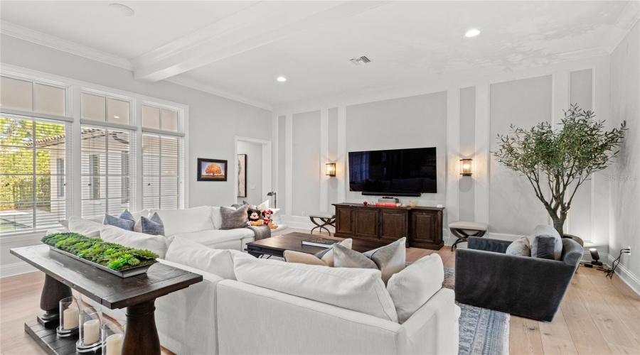 ORLANDO, Florida 32836, 5 Bedrooms Bedrooms, ,4 BathroomsBathrooms,Residential,For Sale,MATTRAW,0,MFRO6332301