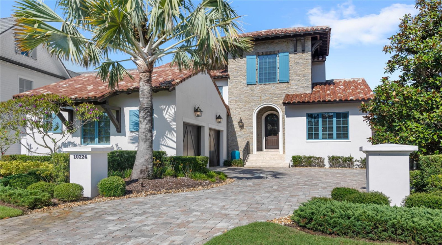ORLANDO, Florida 32836, 5 Bedrooms Bedrooms, ,4 BathroomsBathrooms,Residential,For Sale,MATTRAW,0,MFRO6332301