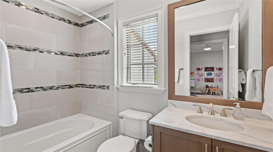 ORLANDO, Florida 32836, 5 Bedrooms Bedrooms, ,4 BathroomsBathrooms,Residential,For Sale,MATTRAW,0,MFRO6332301