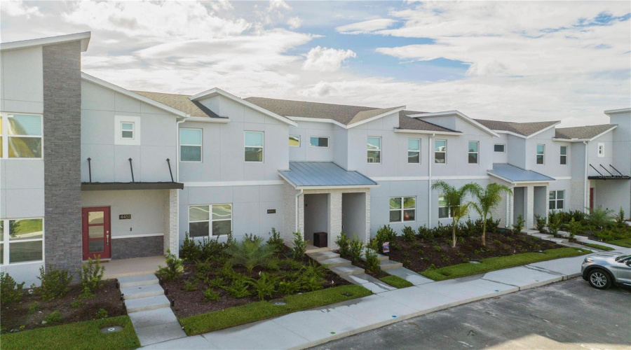 KISSIMMEE, Florida 34746, 4 Bedrooms Bedrooms, ,3 BathroomsBathrooms,Residential,For Sale,SCENE,0,MFRO6276325