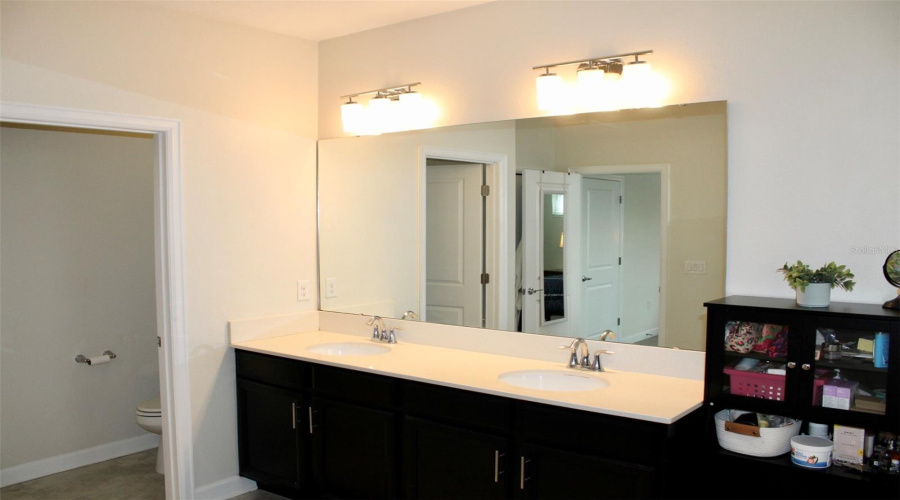 KISSIMMEE, Florida 34746, 3 Bedrooms Bedrooms, ,2 BathroomsBathrooms,Residential,For Sale,SENTENCE,0,MFRS5132141