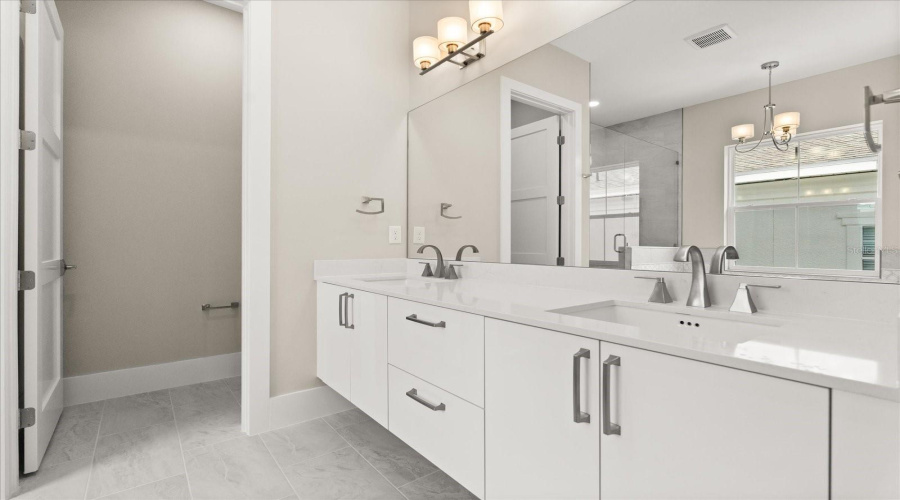 REUNION, Florida 34747, 6 Bedrooms Bedrooms, ,6 BathroomsBathrooms,Residential,For Sale,GATHERING,0,MFRO6269421