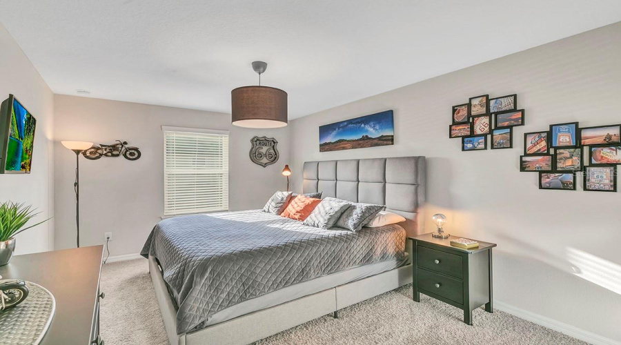 KISSIMMEE, Florida 34747, 5 Bedrooms Bedrooms, ,4 BathroomsBathrooms,Residential,For Sale,CAREY PALM,0,MFRTB8414210