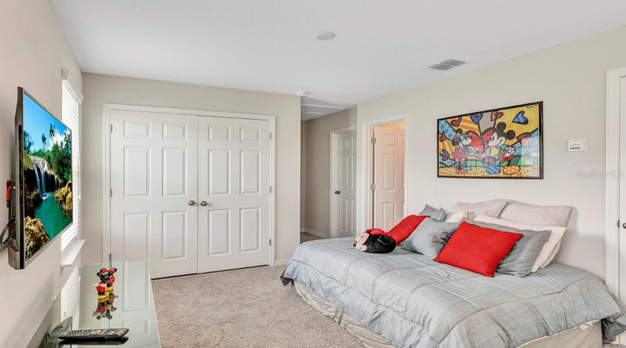 KISSIMMEE, Florida 34747, 5 Bedrooms Bedrooms, ,4 BathroomsBathrooms,Residential,For Sale,CAREY PALM,0,MFRTB8414210