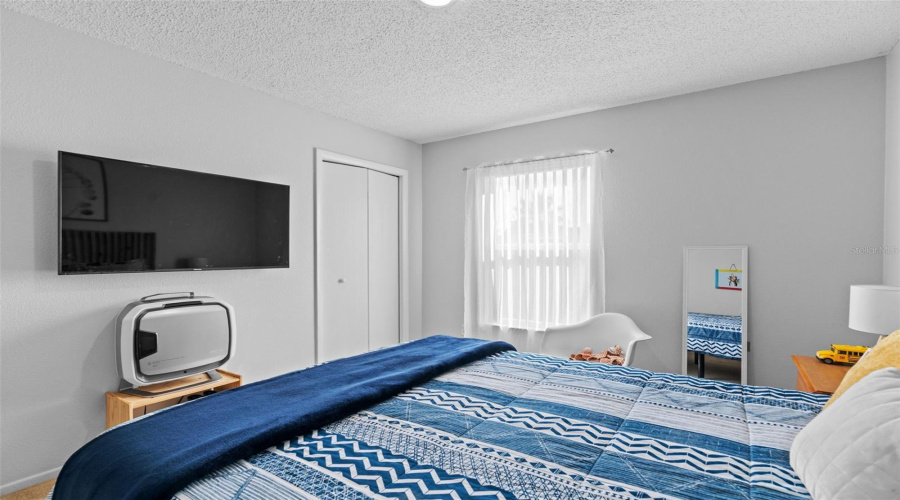 DAVENPORT, Florida 33897, 5 Bedrooms Bedrooms, ,4 BathroomsBathrooms,Residential,For Sale,EMERALDVIEW,0,MFRO6333181