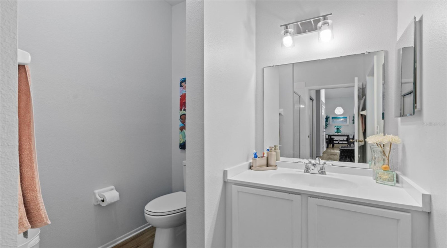 DAVENPORT, Florida 33897, 5 Bedrooms Bedrooms, ,4 BathroomsBathrooms,Residential,For Sale,EMERALDVIEW,0,MFRO6333181