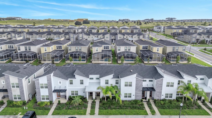 DAVENPORT, Florida 33896, 4 Bedrooms Bedrooms, ,3 BathroomsBathrooms,Residential,For Sale,CHALLENGE DRIVE,0,MFRS5132149