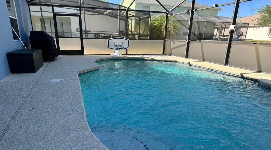 DAVENPORT, Florida 33837, 5 Bedrooms Bedrooms, ,3 BathroomsBathrooms,Residential,For Sale,KNOLLWOOD,0,MFRO6241286