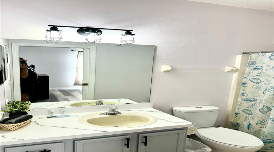 DAVENPORT, Florida 33837, 5 Bedrooms Bedrooms, ,3 BathroomsBathrooms,Residential,For Sale,KNOLLWOOD,0,MFRO6241286