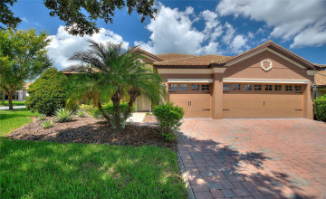 DAVENPORT, Florida 33896, 4 Bedrooms Bedrooms, ,3 BathroomsBathrooms,Residential,For Sale,PALMETTO DUNES ST,0,MFRS5132153