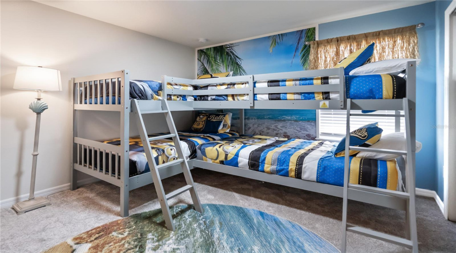 DAVENPORT, Florida 33897, 7 Bedrooms Bedrooms, ,5 BathroomsBathrooms,Residential,For Sale,LILAC,0,MFRO6333195