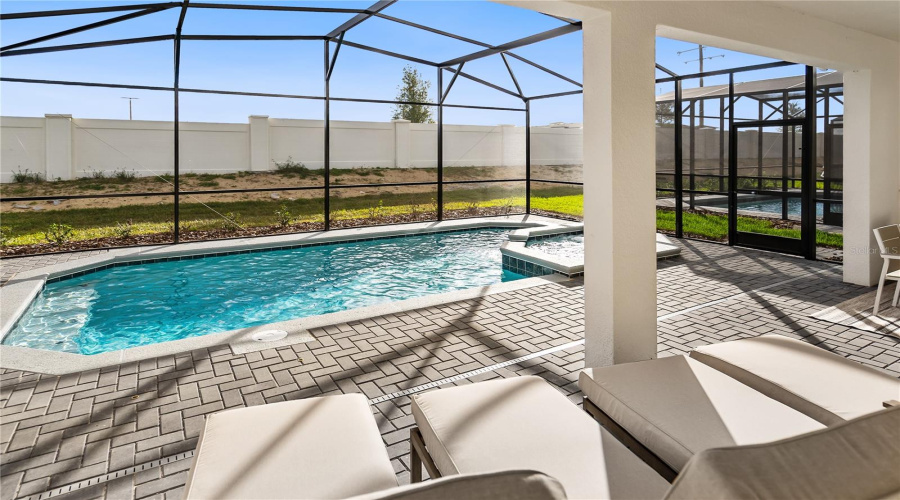 DAVENPORT, Florida 33897, 7 Bedrooms Bedrooms, ,5 BathroomsBathrooms,Residential,For Sale,LILAC,0,MFRO6333195