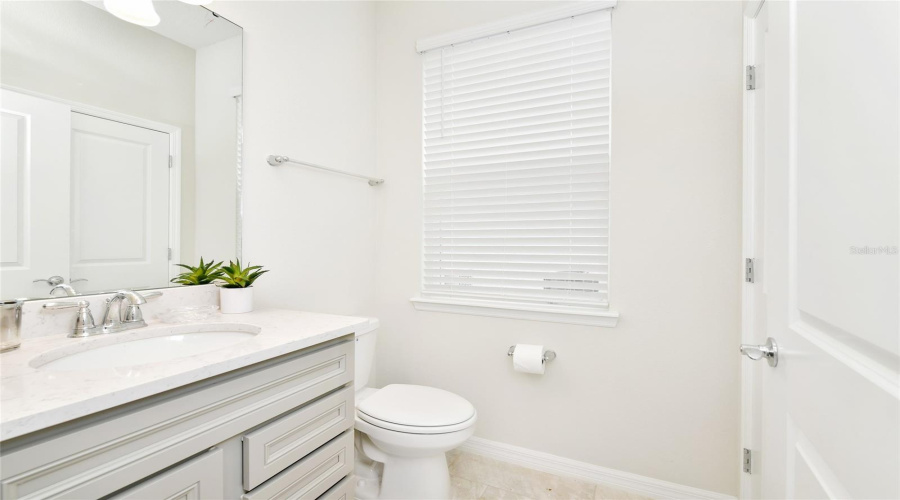 DAVENPORT, Florida 33897, 7 Bedrooms Bedrooms, ,5 BathroomsBathrooms,Residential,For Sale,LILAC,0,MFRO6333195