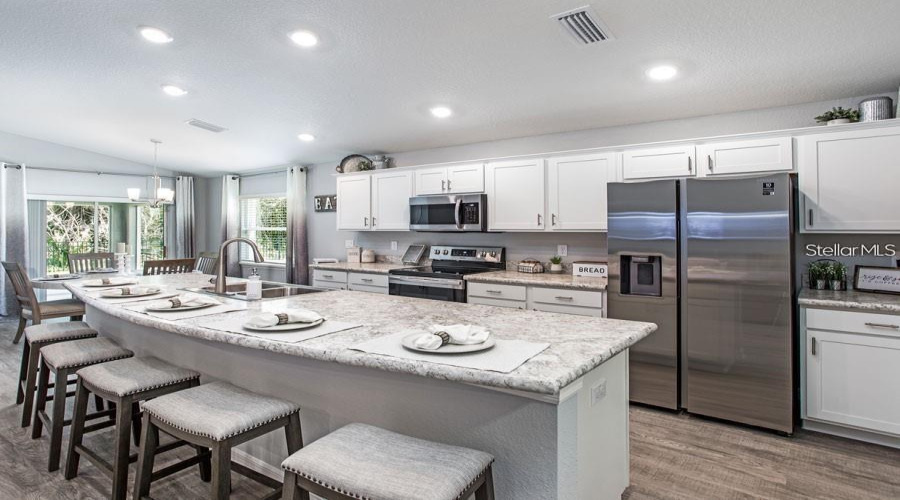 DAVENPORT, Florida 33837, 4 Bedrooms Bedrooms, ,2 BathroomsBathrooms,Residential,For Sale,FLEUR,0,MFRL4954980