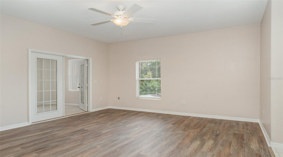 KISSIMMEE, Florida 34747, 4 Bedrooms Bedrooms, ,3 BathroomsBathrooms,Residential,For Sale,GOODMAN,0,MFRO6331214
