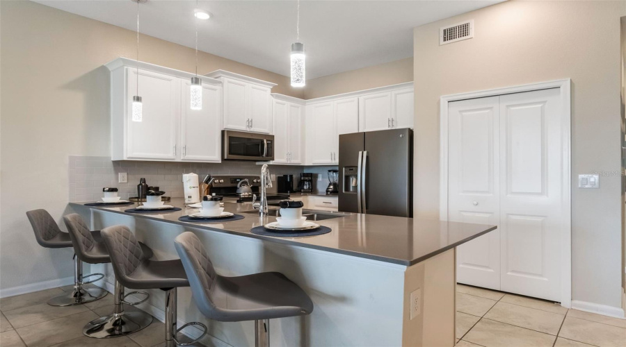 DAVENPORT, Florida 33896, 2 Bedrooms Bedrooms, ,2 BathroomsBathrooms,Residential,For Sale,DROP,0,MFRS5132169