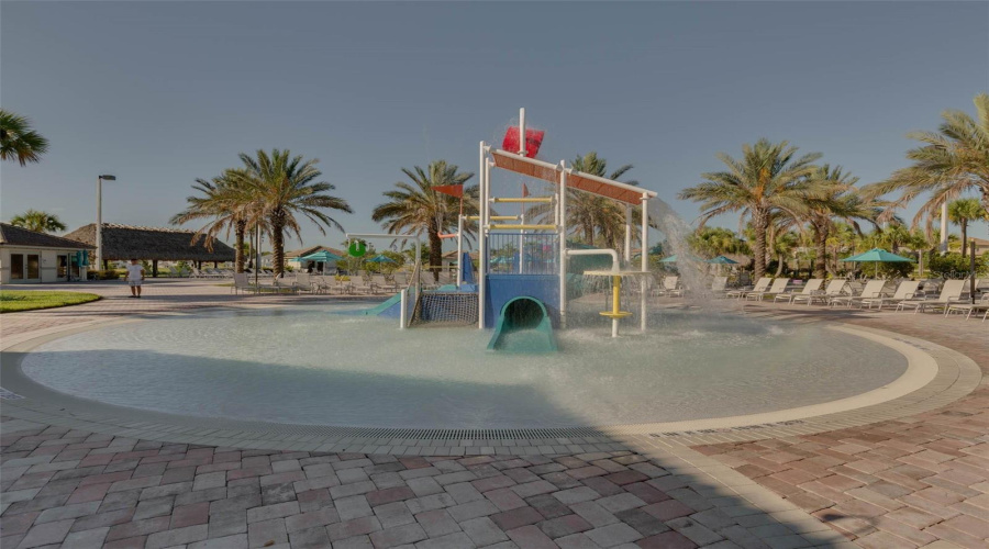 DAVENPORT, Florida 33896, 2 Bedrooms Bedrooms, ,2 BathroomsBathrooms,Residential,For Sale,DROP,0,MFRS5132169