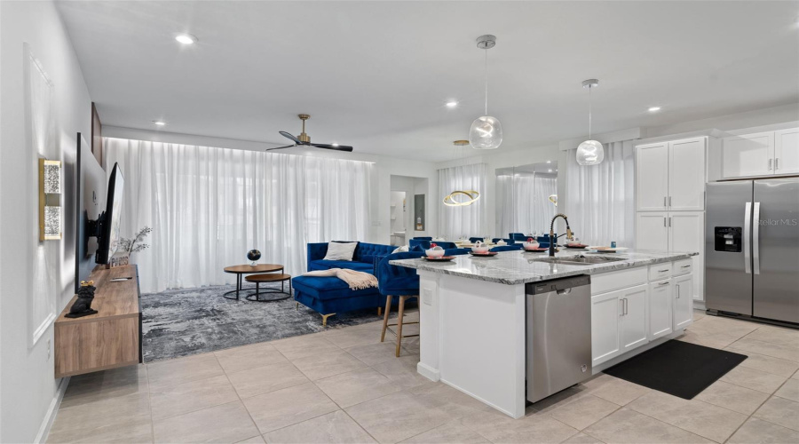 KISSIMMEE, Florida 34747, 6 Bedrooms Bedrooms, ,4 BathroomsBathrooms,Residential,For Sale,ZABALLINA,0,MFRO6333495