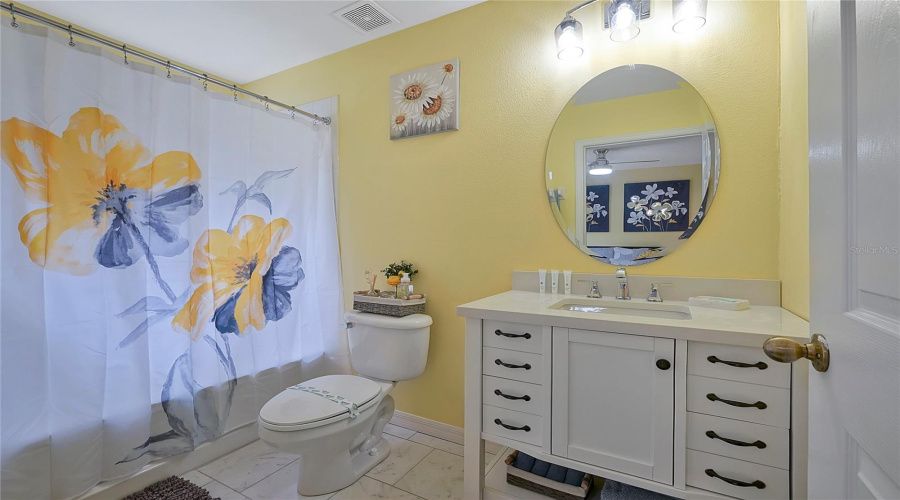 KISSIMMEE, Florida 34747, 3 Bedrooms Bedrooms, ,2 BathroomsBathrooms,Residential,For Sale,SUN KEY,0,MFRO6328692