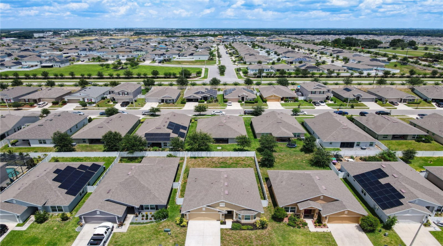 DAVENPORT, Florida 33837, 3 Bedrooms Bedrooms, ,2 BathroomsBathrooms,Residential,For Sale,BUCHANNAN,0,MFRS5132060