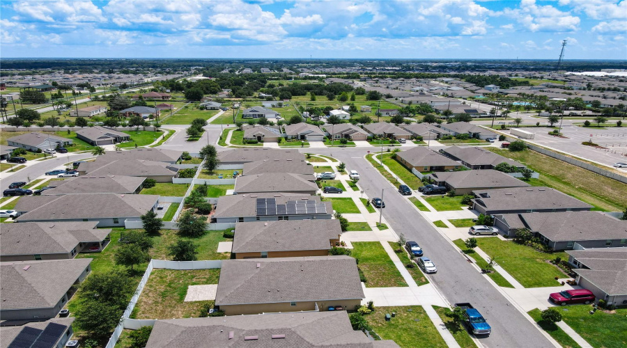 DAVENPORT, Florida 33837, 3 Bedrooms Bedrooms, ,2 BathroomsBathrooms,Residential,For Sale,BUCHANNAN,0,MFRS5132060