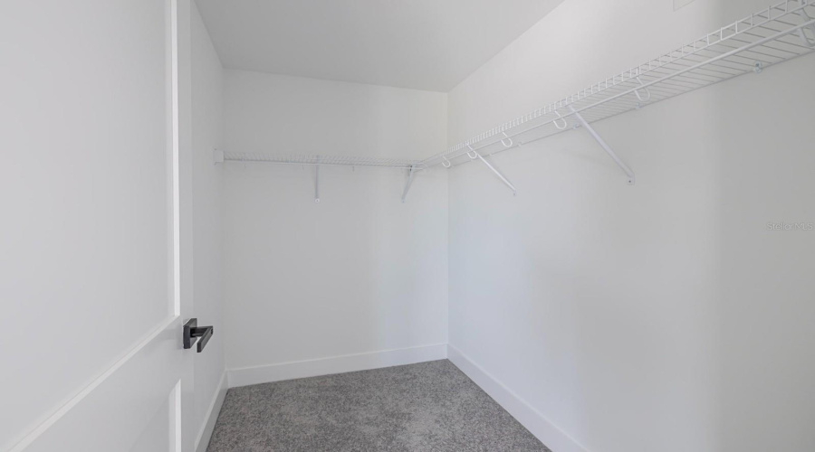 DAVENPORT, Florida 33837, 3 Bedrooms Bedrooms, ,2 BathroomsBathrooms,Residential,For Sale,BARROSO,0,MFRS5132146